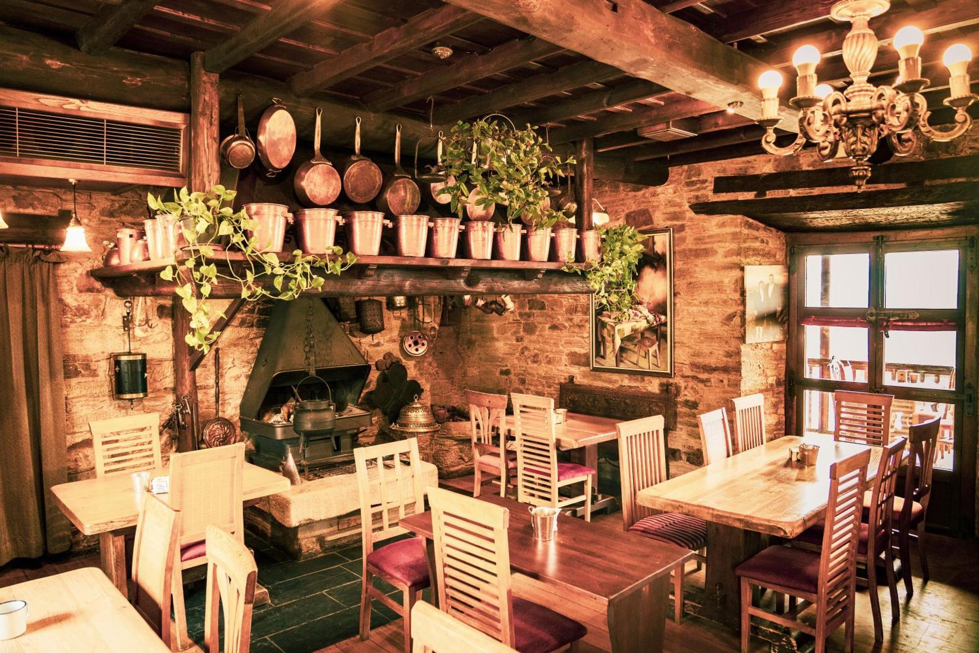 普拉达托普 - 卡内多宫殿酒店 Canedo  外观 照片